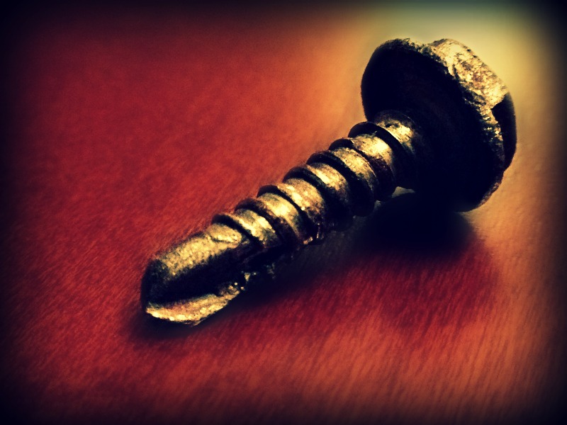 loose_screw